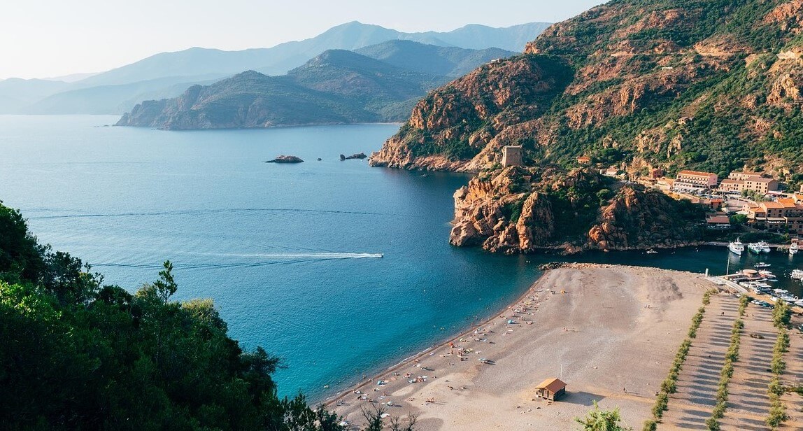 Paysage de Corse bord de plage vue mer - Location de Quad